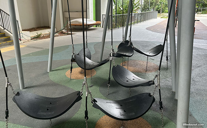 Alkaff Oasis Playgrounds: Ant, Honey Tree, Jellyfish & Sheltered Playground 9 low hammocks, climbing nets and a rope obstacle