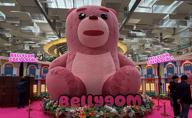 Bellygom Goes Local At Changi Airport: Singapore Adventure With The Pink Bear From 13 Mar To 3 May 1 Bellygom's Singapore Adventure at Changi Airport