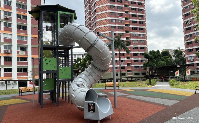 Bishan North Neighbourhood Park: New Swings At The Oval 1 Bishan North Neighbourhood Park Playground