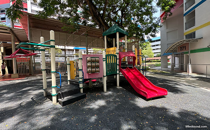 Blk 271 Tampines Street 21