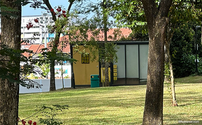 Bukit Gombak Park: Hillside Greenery With Butterfly Garden, Dog Run & Playground 14 Gym Pod