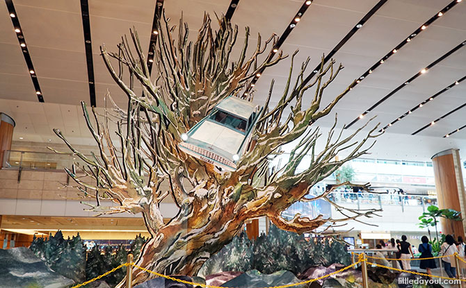 Whomping Willow at Changi Airport, T2