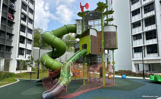 Canberra Vista Playground: Roller Slides & Fun On The Slopes 7 Tower Playground (Currently Closed)