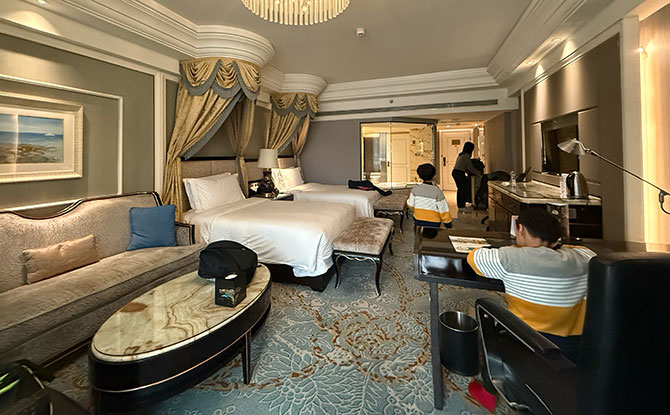 Chengdu Global Center: Discovering A Different Side Of Chengdu With 4 Indoor Playgrounds 3 classic European style