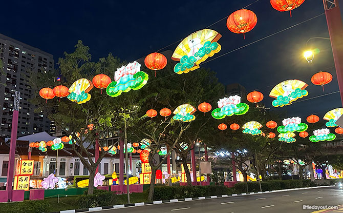 Chinatown Mid-Autumn Festival 2025: Light-Up To Celebrate Mid-Autumn In Singapore 1 Chinatown Mid-Autumn Festival Street Light Up 2025