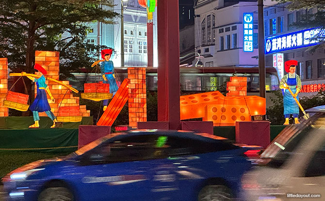 Chinatown Mid-Autumn Festival 2025: Light-Up To Celebrate Mid-Autumn In Singapore 4 岁月辛勤,人间美满 (Enduring Legacy)