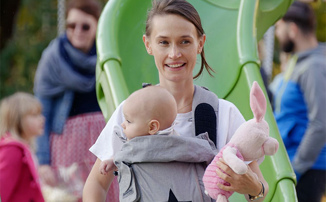 Guide To Choosing a Baby Carrier