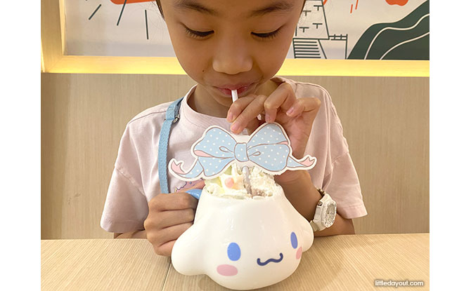 Drinks that Delight the Eyes and Tastebuds at the Cinnamoroll Cafe Singapore