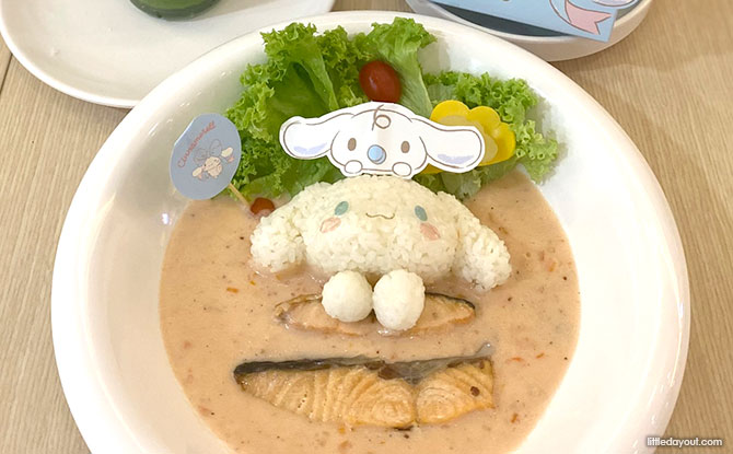 Grilled Salmon with Beetroot Cream Sauce