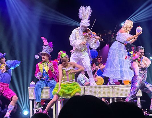 Cirque Alice: Experience Wonderland With Enchanting Circus Arts