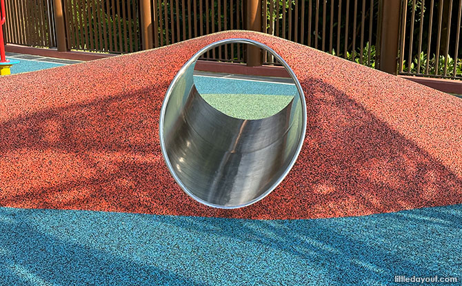 Mound with tunnel