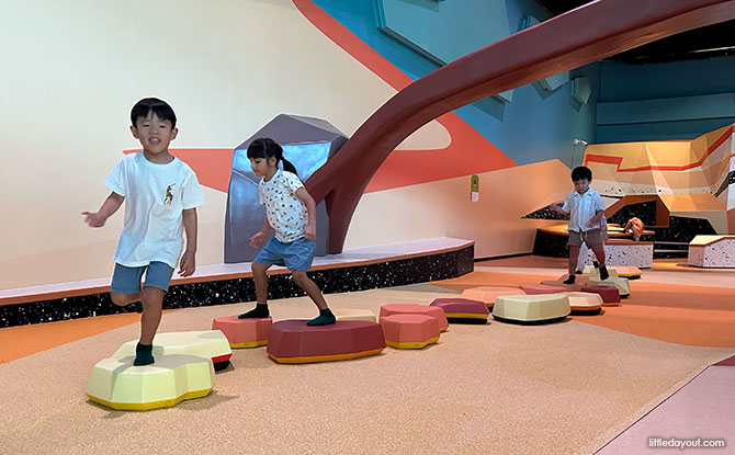 Curiosity Cove At Mandai Wildlife East: Indoor Playscape With 4 Zones For Kids To Play & Discover 14 lizard rocks imitating the Shovel-Snouted Lizard