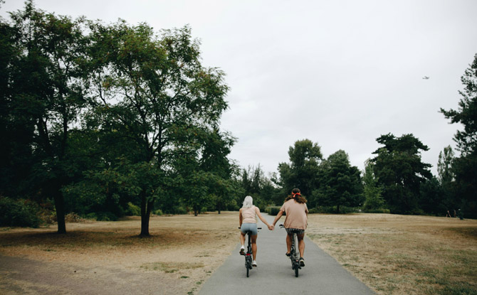41 Date Ideas In Singapore: Quirky, Fun (& Even Cheap) Ways To Spark Your Relationship 1 Photo by PNW Production: https://www.pexels.com/photo/couple-cycling-while-holding-hands-9354883/