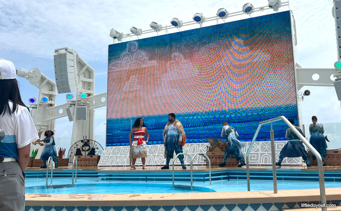 Disney Adventure Cruise Guide: 7 Themed Areas, Dining Spots, Fun Activities & Useful Tips 10 Wayfinder Bay