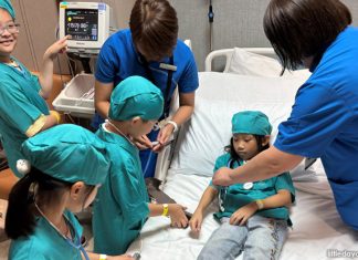 Doctor For A Day At Mount Elizabeth Hospital Review dr for a day 07