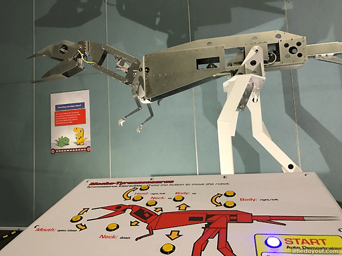 Dino Robot Factory, Moving Model