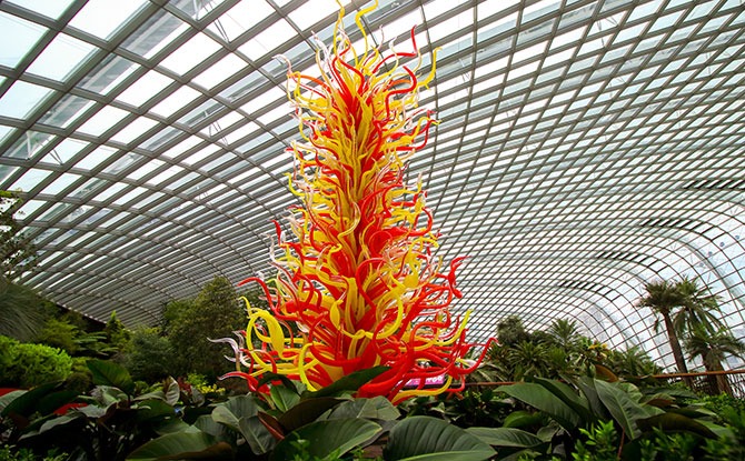 Dale Chihuly: Glass in Bloom Installations at Gardens by the Bay