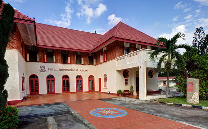 Former Admiralty House: The English Manor On The Hill e-Former-Admiralty-House-(picture-taken-when-it-was-occupied-by-Furen-International-School).-Image-credit-to-the-National-Heritage-Board