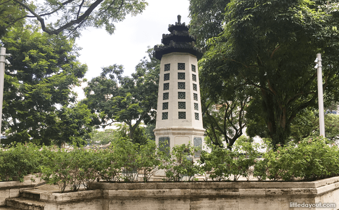 Lim Bo Seng Memorial, Esplanade Park, Singapore