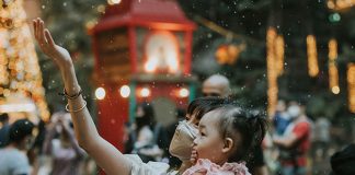 Snow In Singapore - Wintery Fun