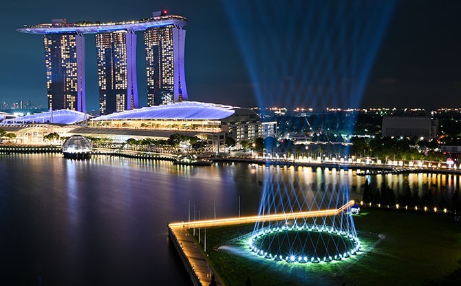 Shine a Light at Marina Bay, Part of the Countdown to 2021