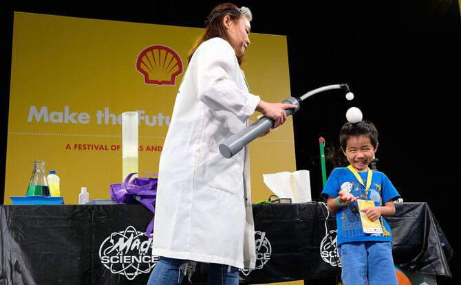 Stage Shows at Shell Make the Future Singapore 2018