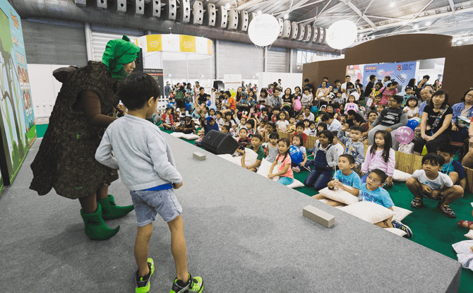 Enjoy interactive stage activities and performances at SmartKids Asia 2018