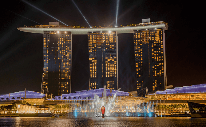 Spectra, Marina Sands Light Show: New and Spectacular - Little Day Out