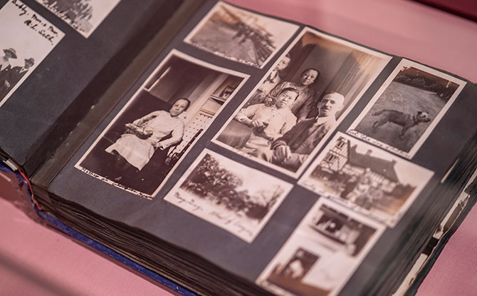 e-(Top-middle-photo)-Lee-Poh-Neo's-selfie,-part-of-a-photo-album-on-display-at-Amek-Gambar.-Image-courtesy-of-Peranakan-Museum.