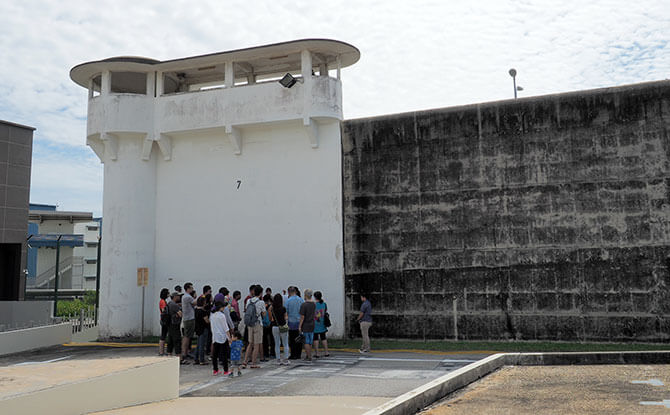 Tour of Changi Prison Entrance Gate Wall - Battle for Singapore 2020