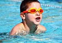 Swimming Lessons For Kids & Toddlers In Singapore: Dive In With These Swim Schools Swimming Lessons For Kids & Toddlers In Singapore: Dive In With These Swim Schools