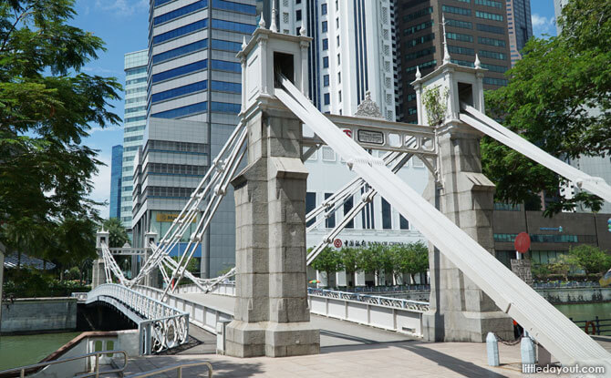 Singapore's Cavenagh Bridge