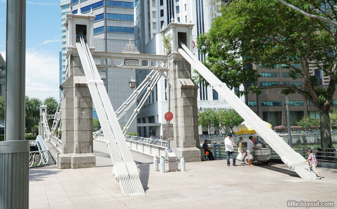 Cavenagh Bridge: Connection To The Past Cavenagh Bridge: Connection With The Past
