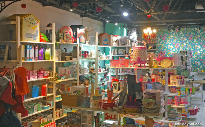 takashimaya toy shop