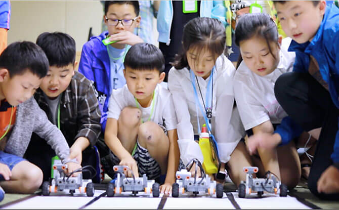 Car-Free Sunday Heads To One-North For April 2018 3 Robotics Jamming - Car-free Sunday goes to one-north