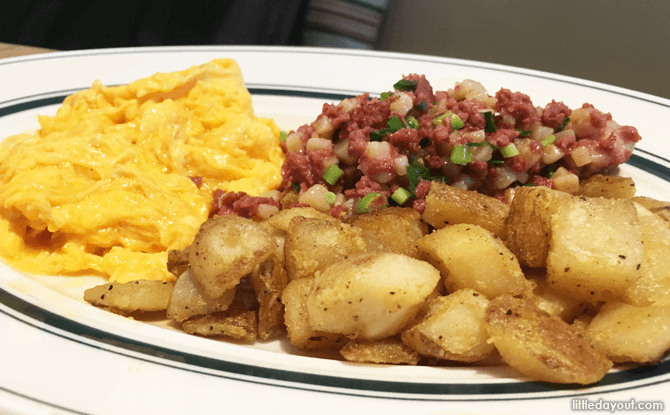 Corned Beef Hash and Eggs, Eggs n Things