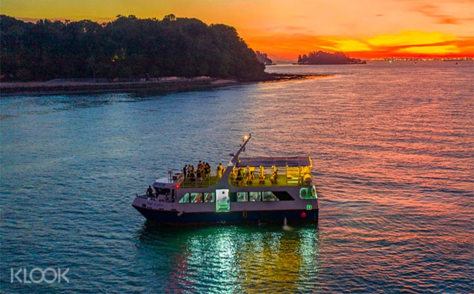 Klook Is Offering Up To 15% Discount From 25 To 27 September. Here Are Some Activities You Can Do. 2 Singapore Dinner Cruise