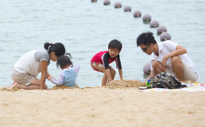 Live Out Your Passion On A Hong Kong Family Holiday