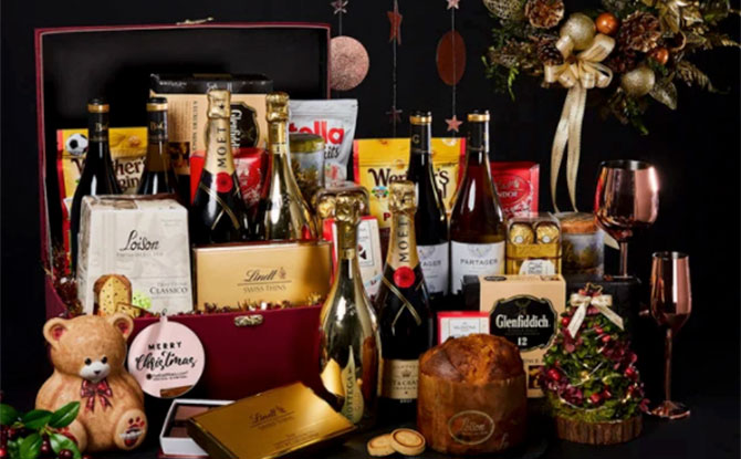 Where to Shop for Christmas Hampers & Gift Boxes in Singapore