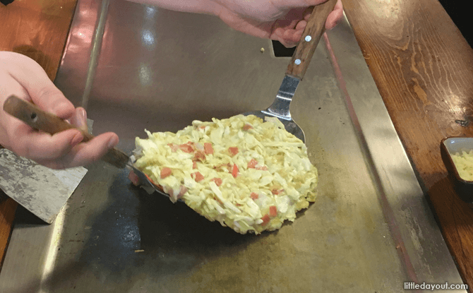 Ajiya Okonomiyaki Restaurant: Make Your Own Okonomiyaki in Singapore DIY Okonomiyaki Singapore