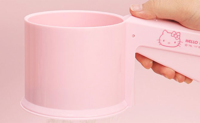 CHEFMADE’s Hello Kitty Cookware Collection: Kawaii In The Kitchen + Giveaway 4 Flour Sifter