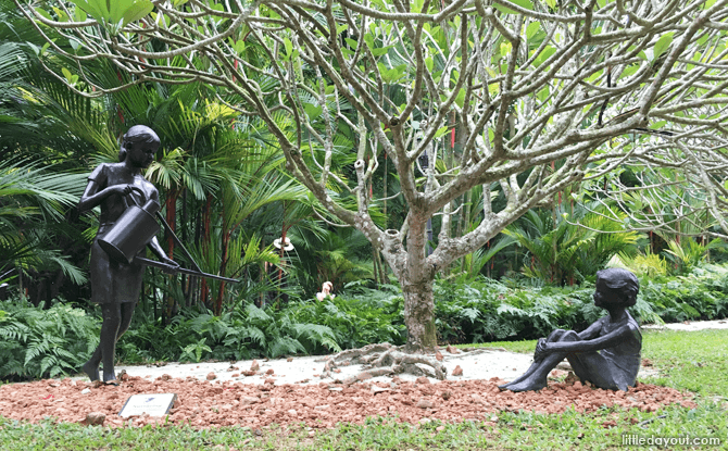 Vanessa Marston's Nurturing sculpture, Singapore Botanic Gardens