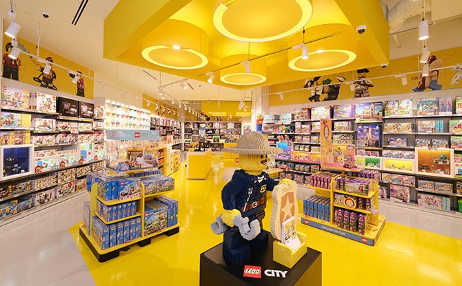 5 Things To See At The New LEGO Store at Suntec City