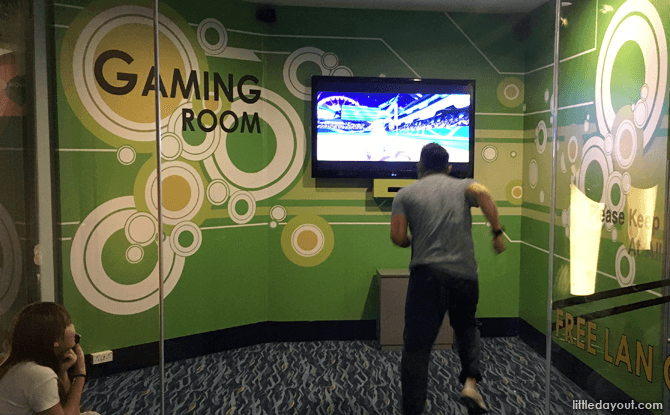 Kinect Sports Room