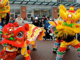 Lion dance performers