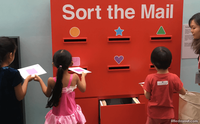 Mail sorting at Children's Season 2017 at National Museum