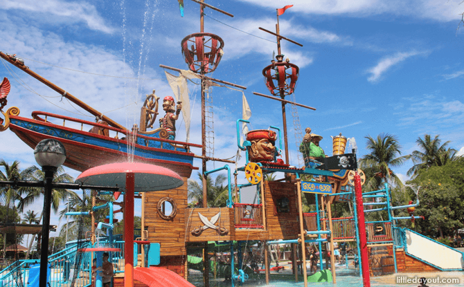 Palawan Pirate Ship Playground - Sentosa Beach