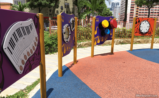 Music-themed play panels