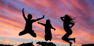 e-people-821624_1920