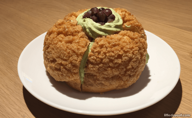 Streusel Choux Puff with Matcha Cream